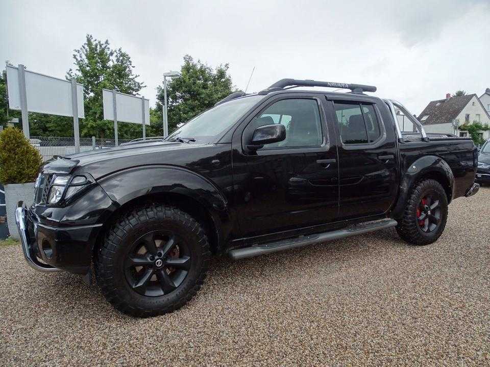 Nissan Navara Pickup DOUBLE CAB Premium 4X4 Leder*Navi. потужність:171 PS коробка: Manuell Juni 2026 ціна: 5850